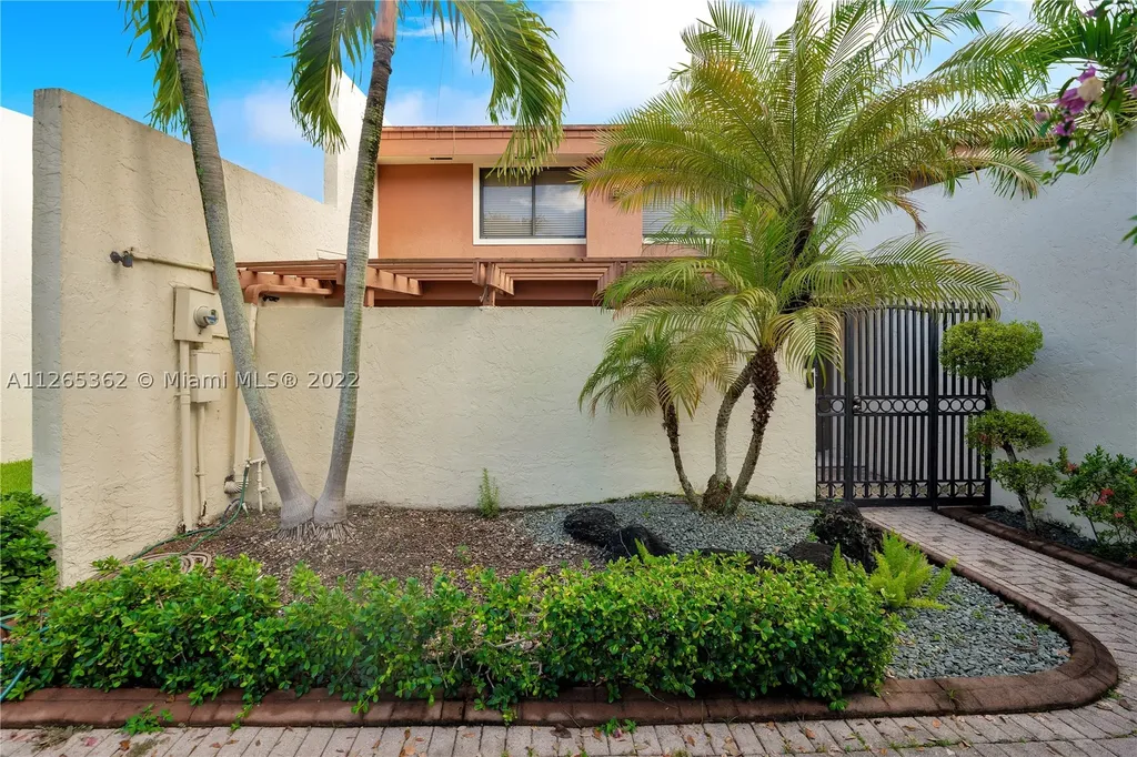 7859 SW 106th Circle Miami FL 33173