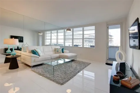 100 Lincoln Road Miami Beach FL 33139