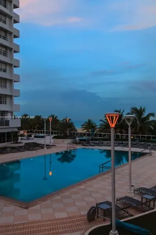 100 Lincoln Road Miami Beach FL 33139