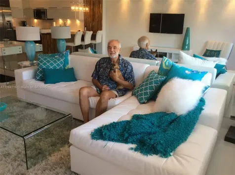 100 Lincoln Road Miami Beach FL 33139