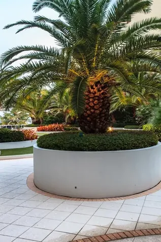 100 Lincoln Road Miami Beach FL 33139