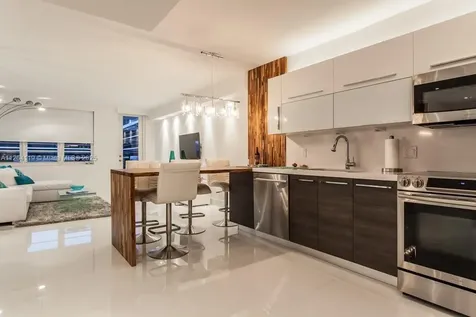 100 Lincoln Road Miami Beach FL 33139