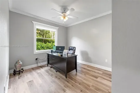 18740 SW 39th Court Miramar FL 33029