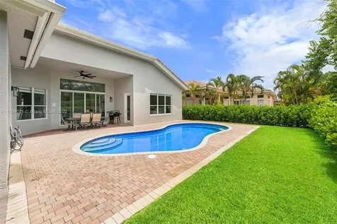 18740 SW 39th Court Miramar FL 33029
