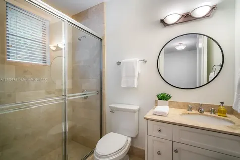 5275 Hammock Drive Coral Gables FL 33156