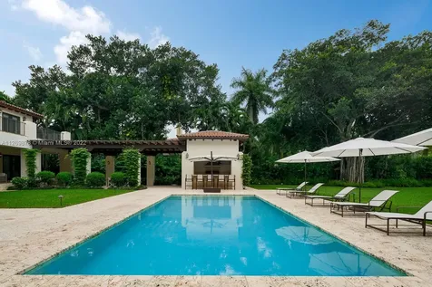 5275 Hammock Drive Coral Gables FL 33156