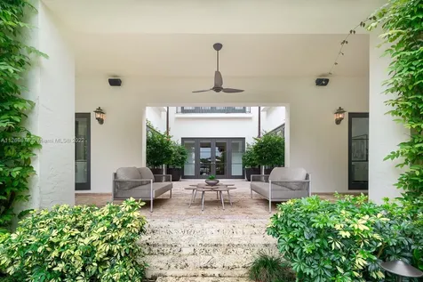 5275 Hammock Drive Coral Gables FL 33156