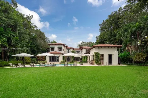 5275 Hammock Drive Coral Gables FL 33156