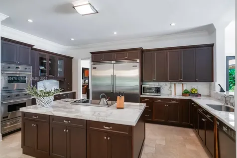 5275 Hammock Drive Coral Gables FL 33156
