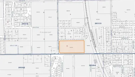 113-115 E 9 Frostproof FL 33843