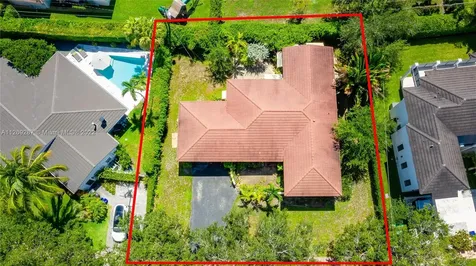 810 Paradiso Avenue Coral Gables FL 33146