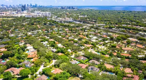810 Paradiso Avenue Coral Gables FL 33146