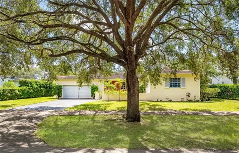 810 Paradiso Avenue Coral Gables FL 33146