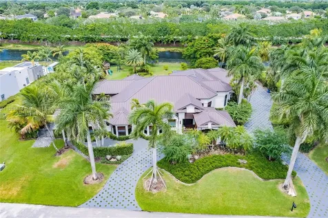 3615 Park Court Weston FL 33332