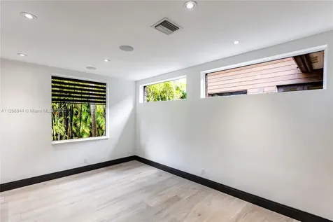 3615 Park Court Weston FL 33332