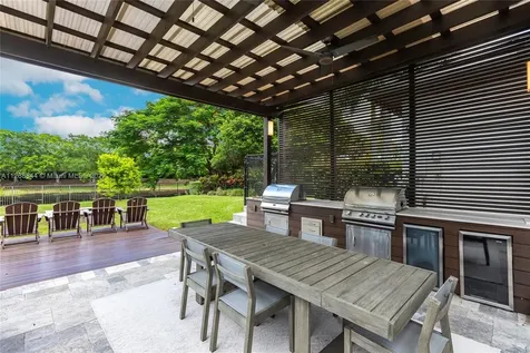 3615 Park Court Weston FL 33332