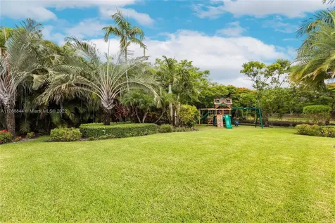 3615 Park Court Weston FL 33332