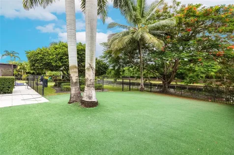 3615 Park Court Weston FL 33332