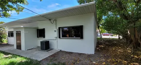 1426 S 22nd Avenue Hollywood FL 33020