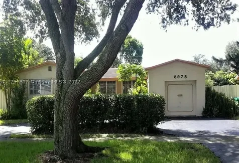 8978 SW 49th Street Cooper City FL 33328