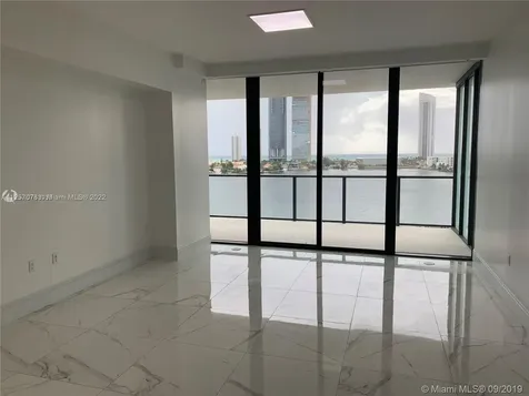 5500 Island Estates Drive Aventura FL 33160