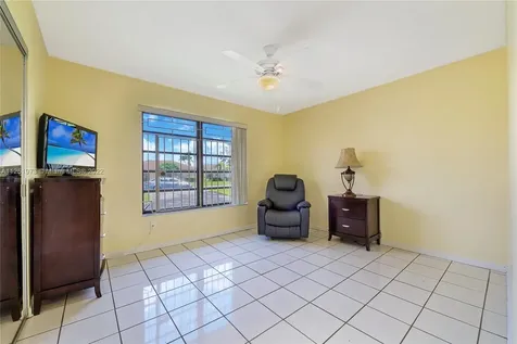 11620 SW 99th Street Miami FL 33176