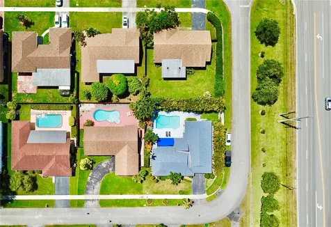 11620 SW 99th Street Miami FL 33176
