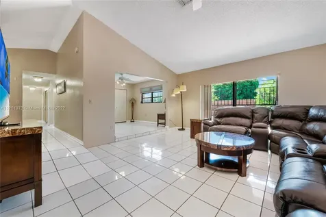 11620 SW 99th Street Miami FL 33176