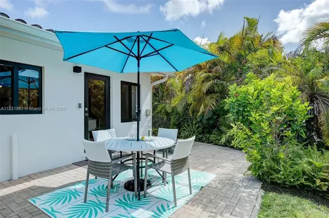 6331 SW 36th Street Miami FL 33155