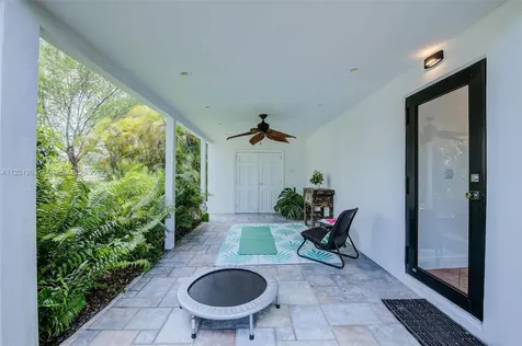 6331 SW 36th Street Miami FL 33155