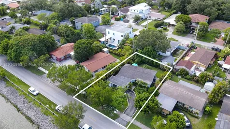 6331 SW 36th Street Miami FL 33155