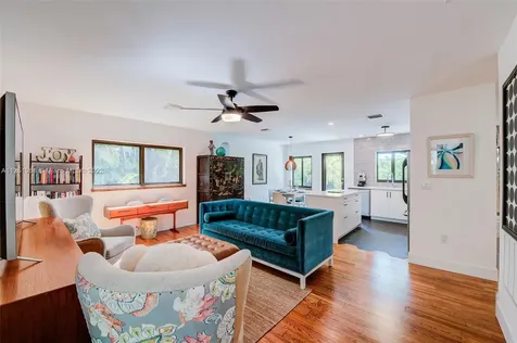 6331 SW 36th Street Miami FL 33155