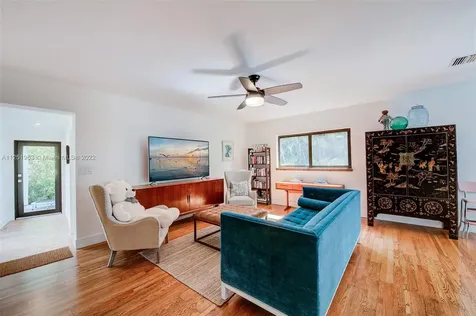6331 SW 36th Street Miami FL 33155