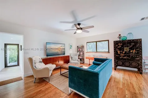 6331 SW 36th Street Miami FL 33155
