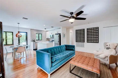 6331 SW 36th Street Miami FL 33155