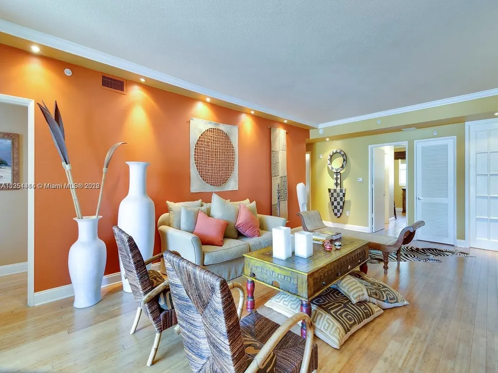725 Crandon Boulevard Key Biscayne FL 33149