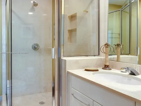 725 Crandon Boulevard Key Biscayne FL 33149