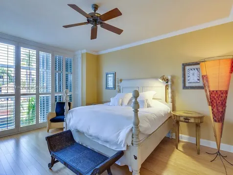 725 Crandon Boulevard Key Biscayne FL 33149