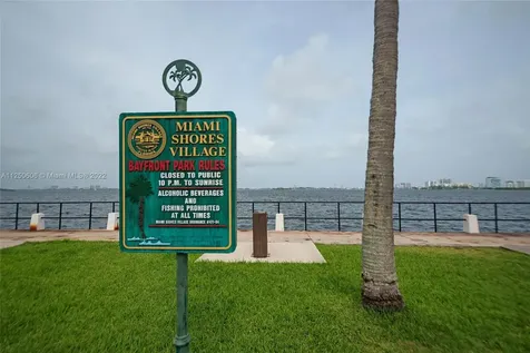 1059 NE 98th Street Miami Shores FL 33138