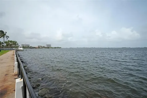 1059 NE 98th Street Miami Shores FL 33138
