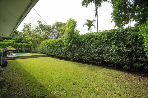 1059 NE 98th Street Miami Shores FL 33138