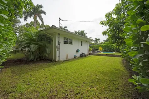1059 NE 98th Street Miami Shores FL 33138