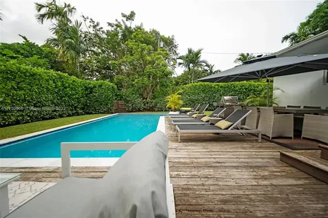 1059 NE 98th Street Miami Shores FL 33138
