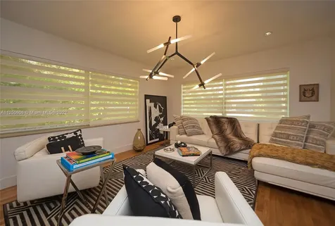 1059 NE 98th Street Miami Shores FL 33138