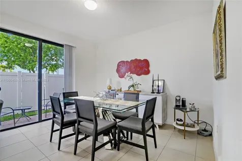 382 NE 194th Terrace Miami FL 33179