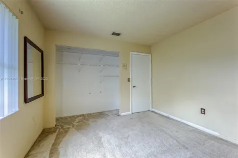 1211 NW 95th Avenue Plantation FL 33322