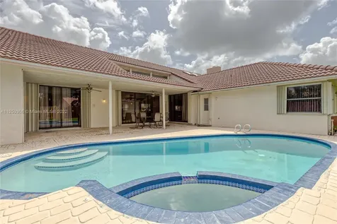 1211 NW 95th Avenue Plantation FL 33322