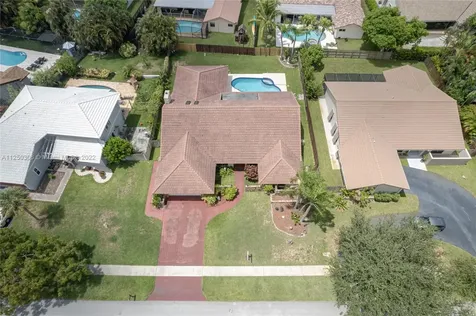 1211 NW 95th Avenue Plantation FL 33322