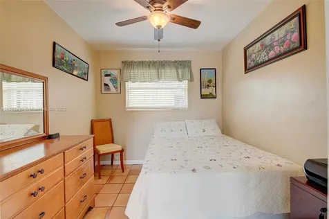 7830 Farragut Street Hollywood FL 33024