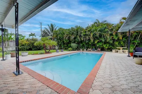 7830 Farragut Street Hollywood FL 33024